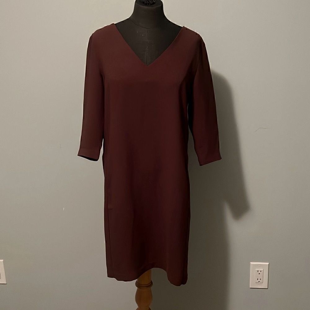 Selected Femme Women's Burgundy V Neck Quarter Sleeve Shift Dress Size 34
